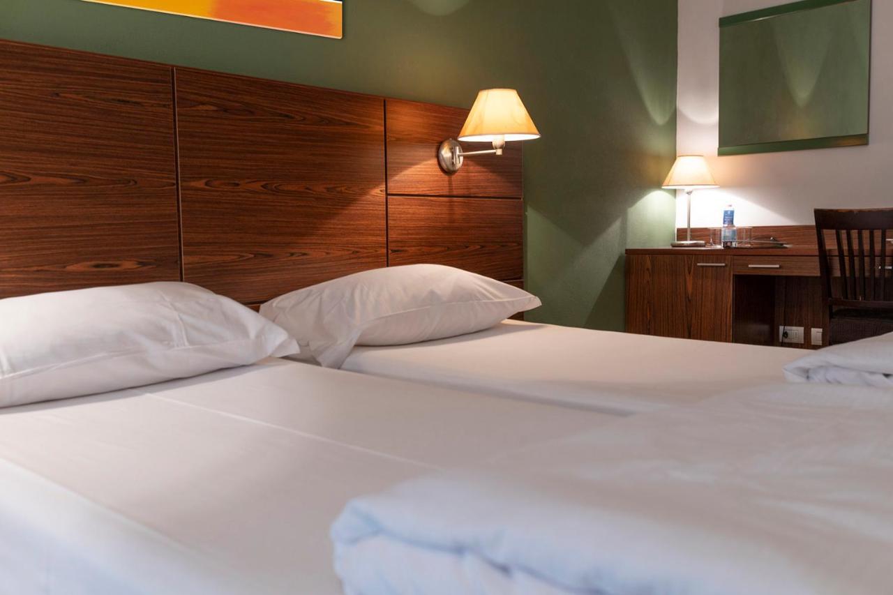 Hotel Lago Di Garda マルチェージネ エクステリア 写真