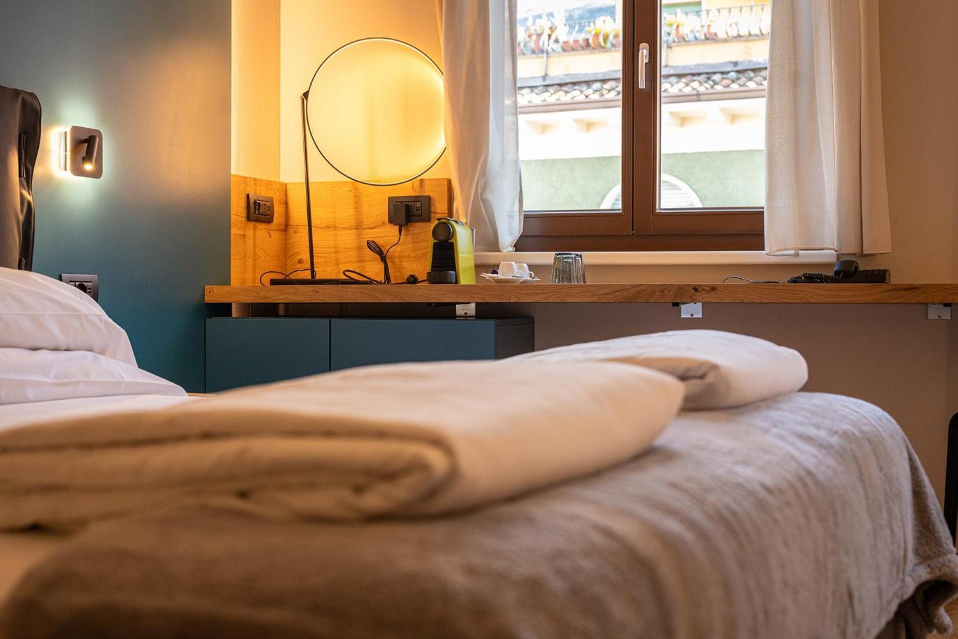 Hotel Lago Di Garda マルチェージネ エクステリア 写真