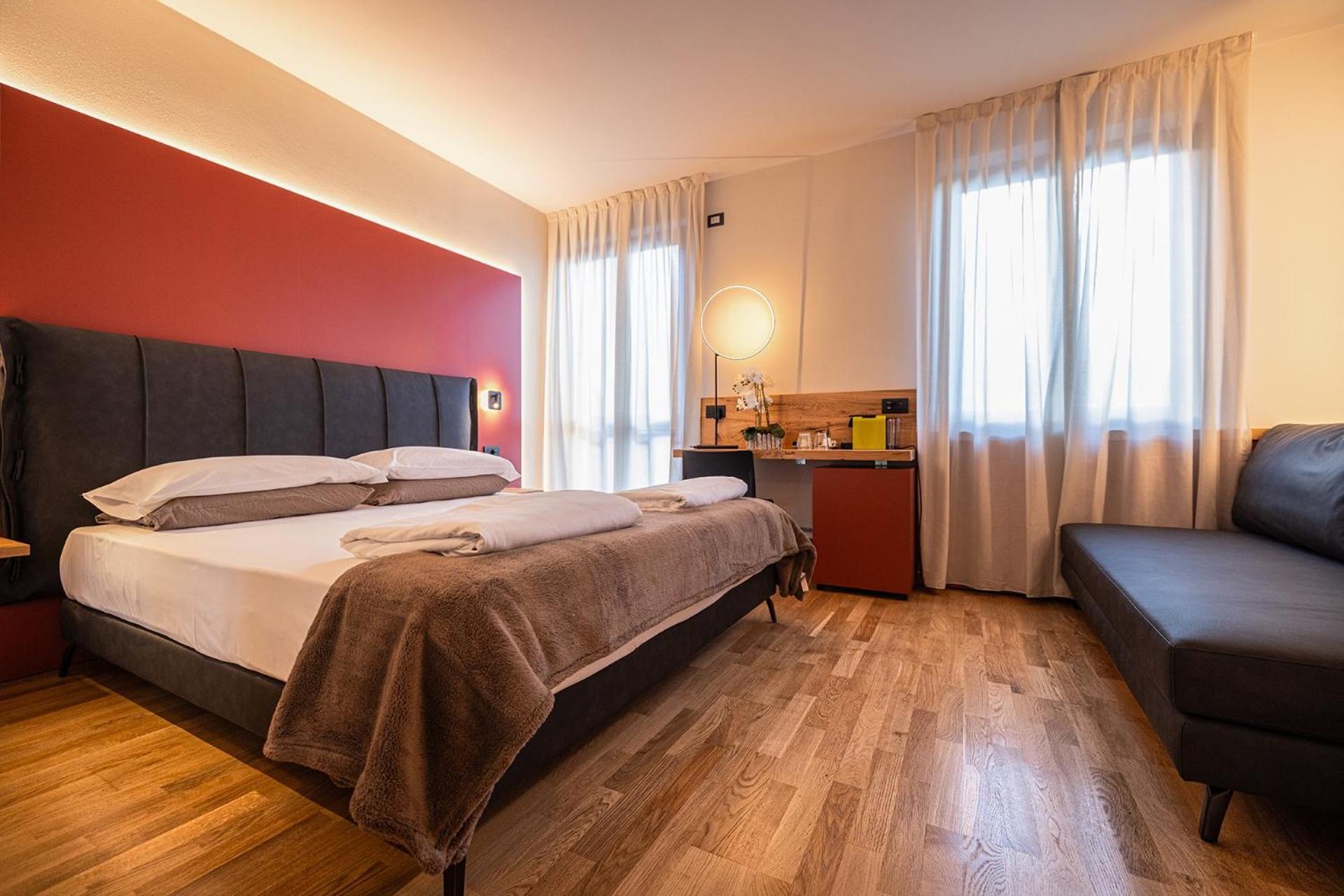Hotel Lago Di Garda マルチェージネ エクステリア 写真