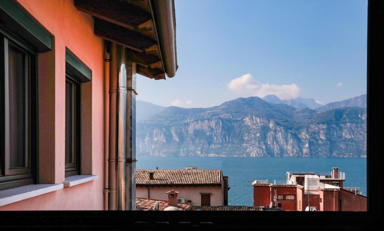 Hotel Lago Di Garda マルチェージネ エクステリア 写真