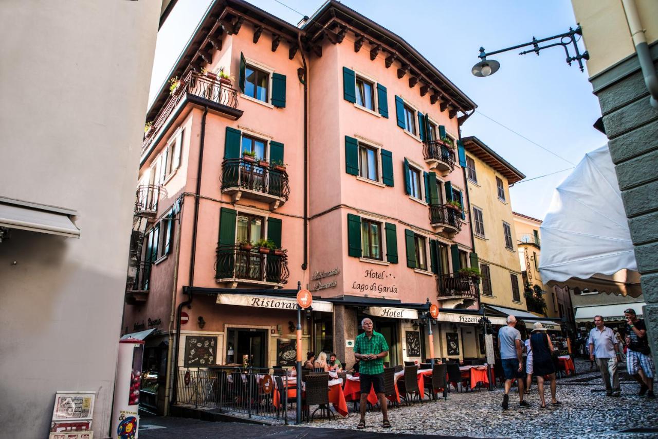 Hotel Lago Di Garda マルチェージネ エクステリア 写真